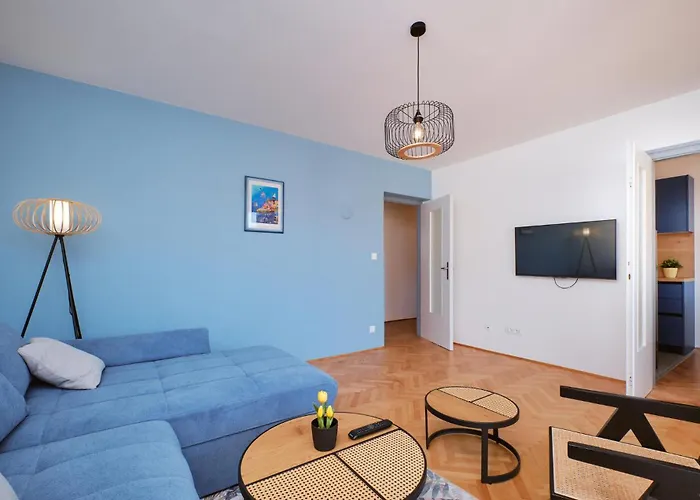Appartement Stunning In With Wifi Mali Lošinj