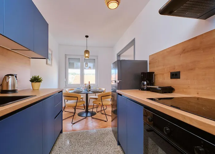 Stunning In With Wifi Appartement