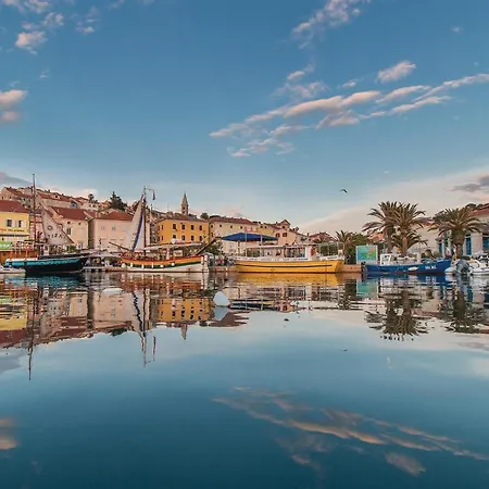 Lejlighed Stunning In With Wifi Mali Lošinj